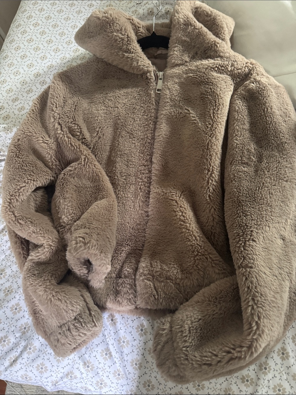 Women Plush Hooded Jacket in Taupe
